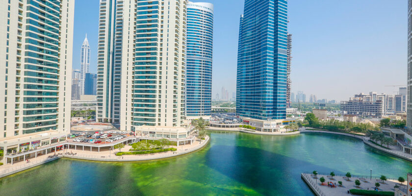 JLT